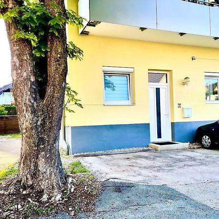 Schoene Wohnung Mit Eigenen Eingang Und Terrasse Gosseling Екстериор снимка