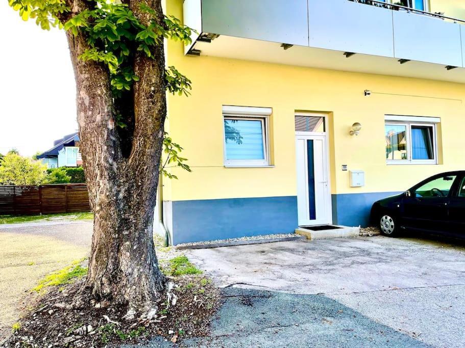 Schoene Wohnung Mit Eigenen Eingang Und Terrasse Gosseling Екстериор снимка
